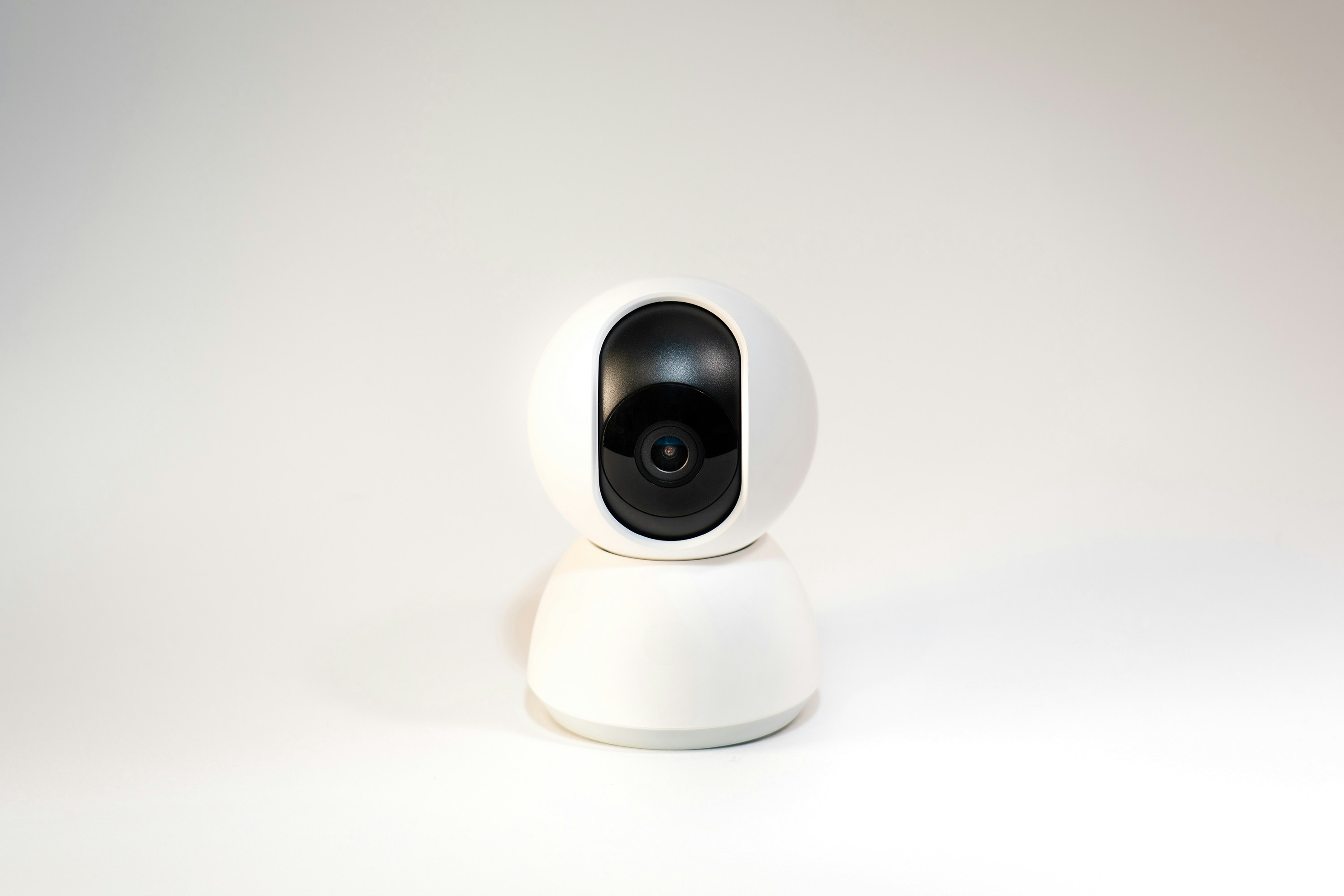 3 Best Home Security Cameras Under $100 (That Actually Work)